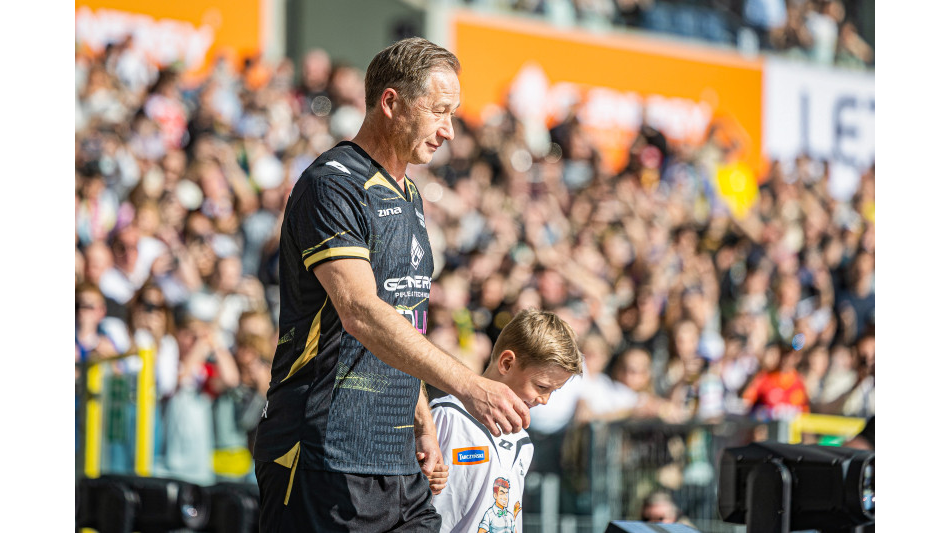 Galacticos Show – Pojedynek Legend